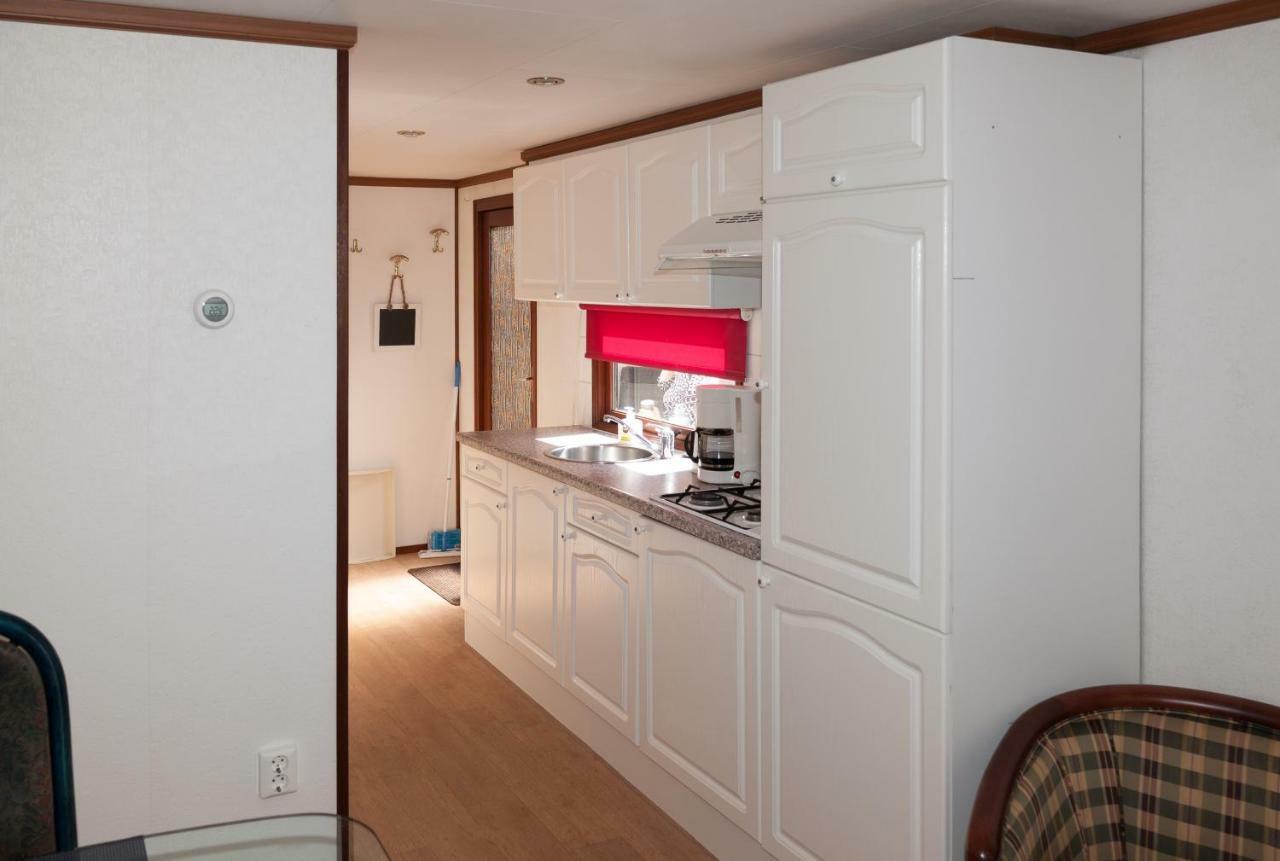The Place To Be-2 Villa Putten Bagian luar foto