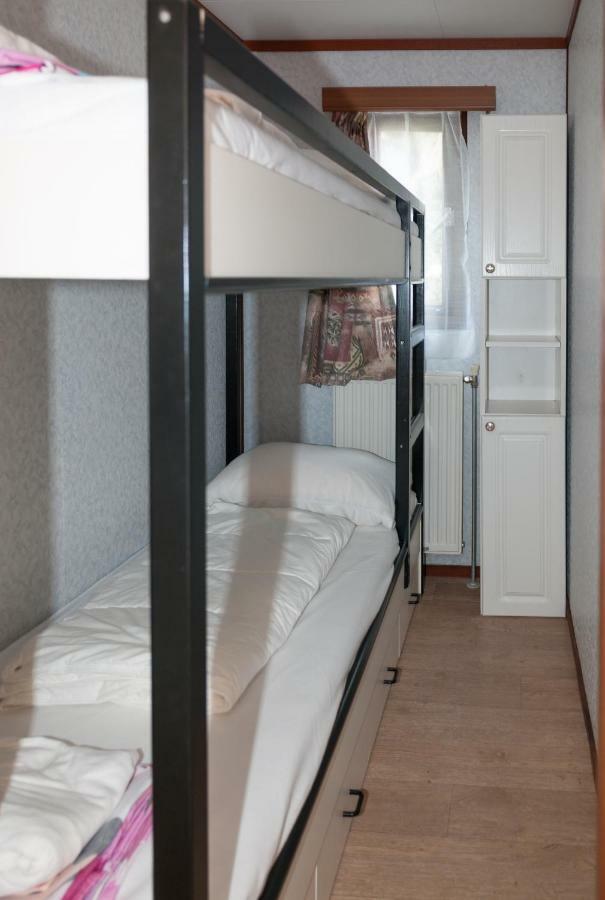 The Place To Be-2 Villa Putten Bagian luar foto