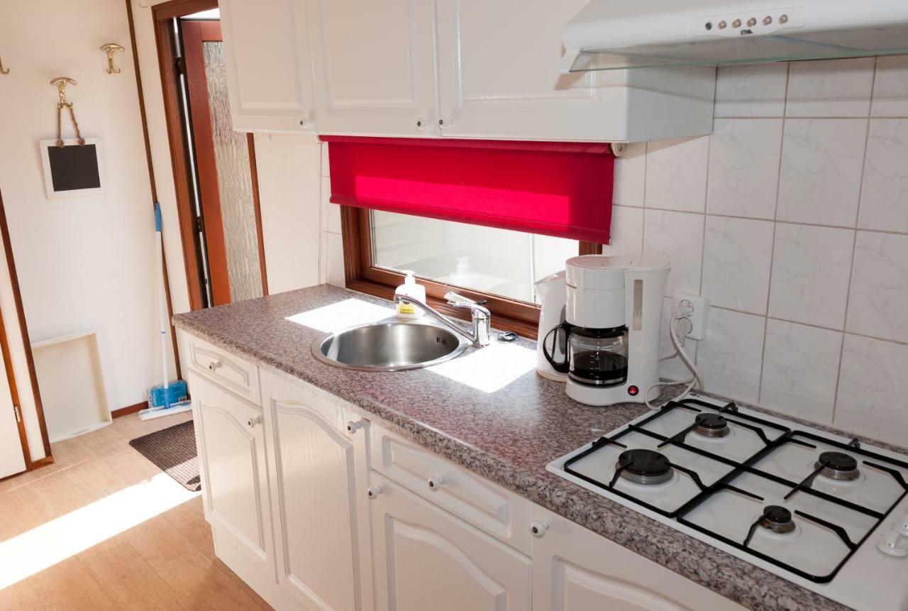 The Place To Be-2 Villa Putten Bagian luar foto
