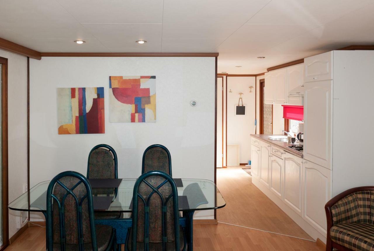 The Place To Be-2 Villa Putten Bagian luar foto